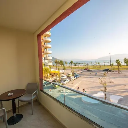 Hotel Laid Hotel 4*