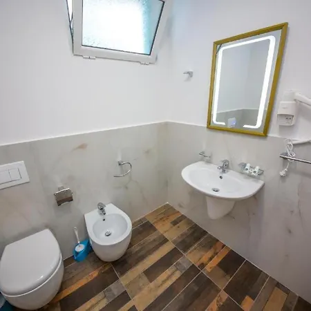 Hotel Laid Vlorë